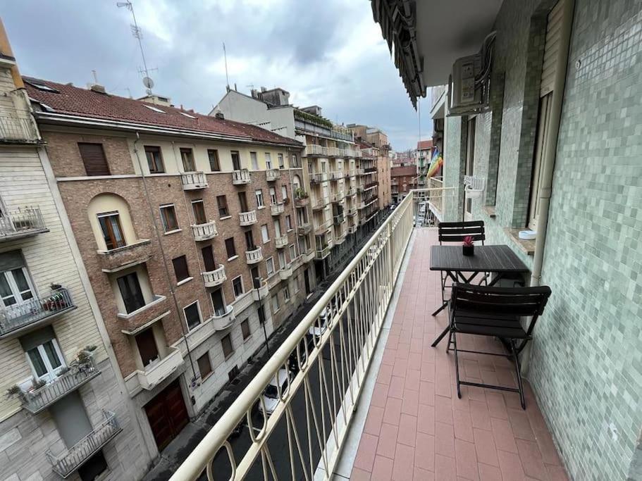 Attico Briccarello: Elegant Suite near Palaalpitour and Olympic Stadium Turin Exterior photo